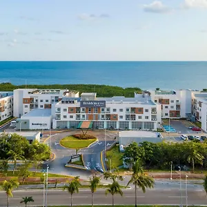 residence-inn-by-marriott-cancun-hotel-zone.quintano-roohotels.com/